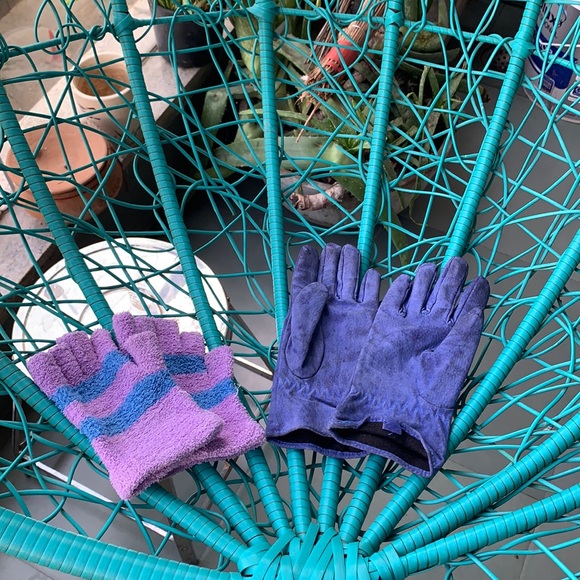 FINGER GLOVES : keep your hands warm while working. - Picture 5 of 6